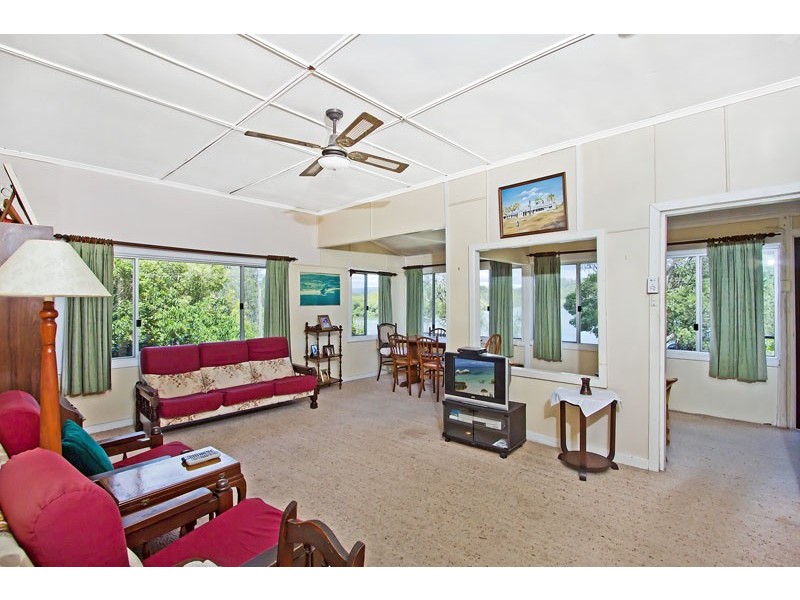 6 Riverside Crescent, Brunswick Heads NSW 2483