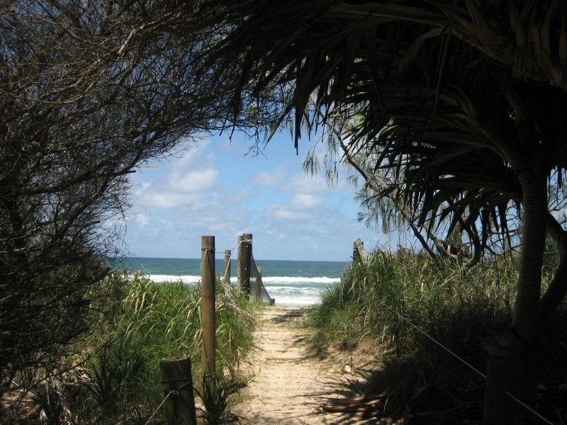 5 The Esplanade, New Brighton NSW 2483