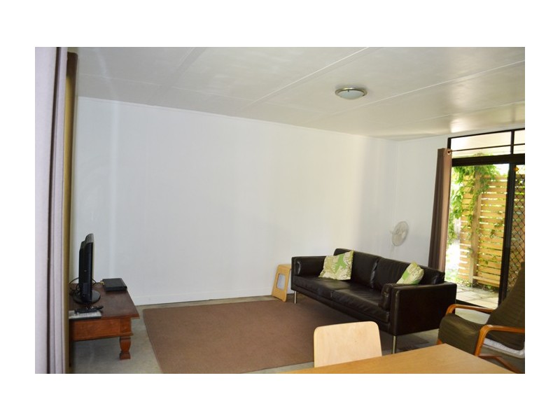 5 The Esplanade, New Brighton NSW 2483
