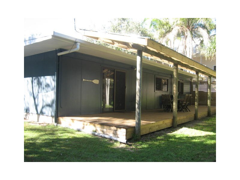 5 The Esplanade, New Brighton NSW 2483