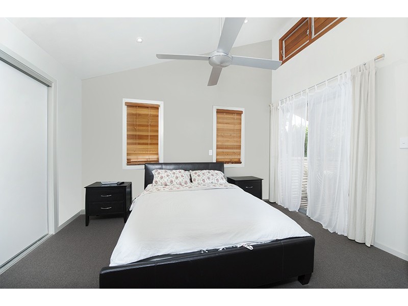 28 NORTH HEAD ROAD, New Brighton NSW 2483
