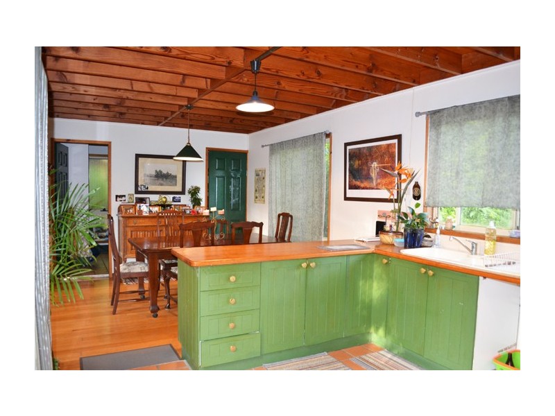 5 Dyum Place, Ocean Shores NSW 2483