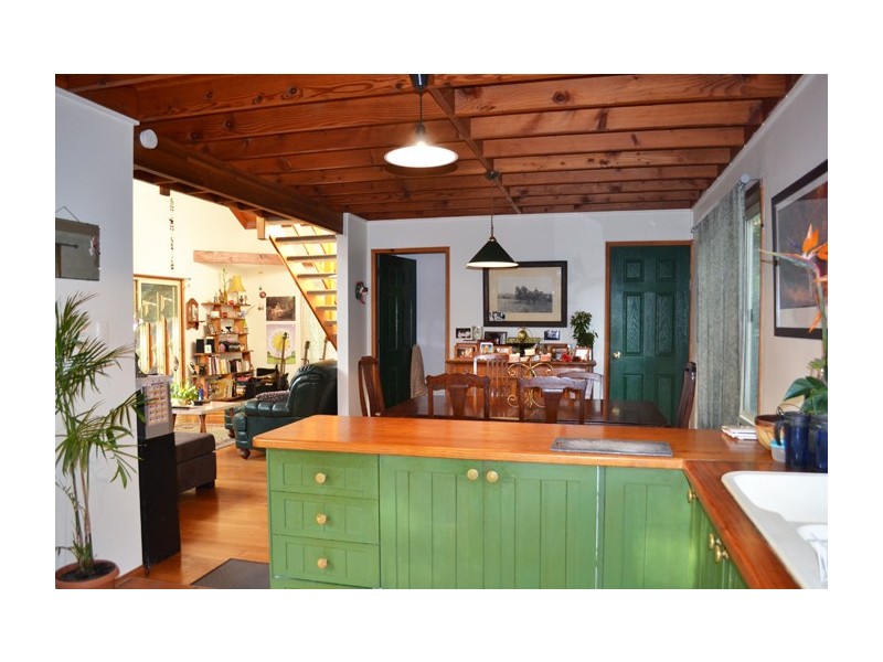 5 Dyum Place, Ocean Shores NSW 2483