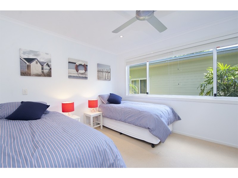 15 Rangal Road, Ocean Shores NSW 2483