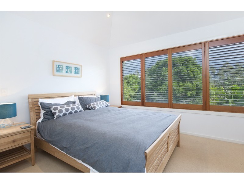15 Rangal Road, Ocean Shores NSW 2483