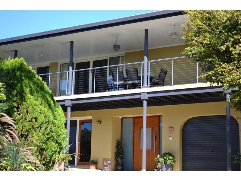 5 Wirree Drive, Ocean Shores NSW 2483