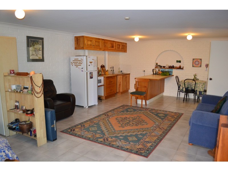 5 Wirree Drive, Ocean Shores NSW 2483