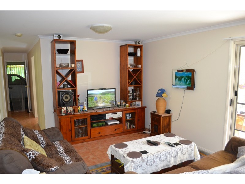 26 Coomburra Crescent, Ocean Shores NSW 2483