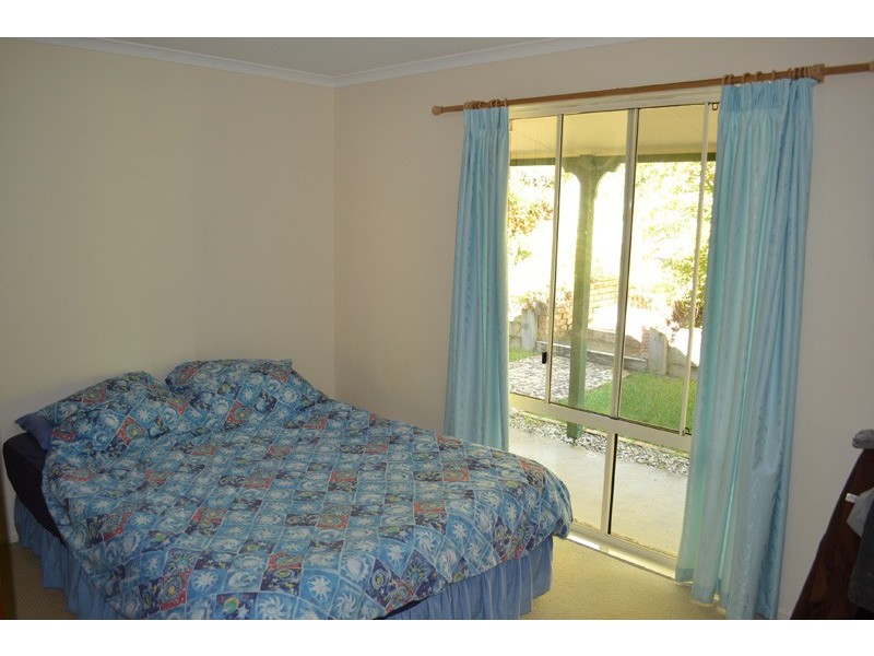 26 Coomburra Crescent, Ocean Shores NSW 2483
