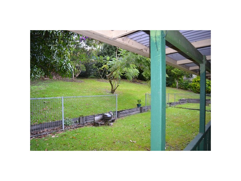 17 Mundurra Avenue, Ocean Shores NSW 2483