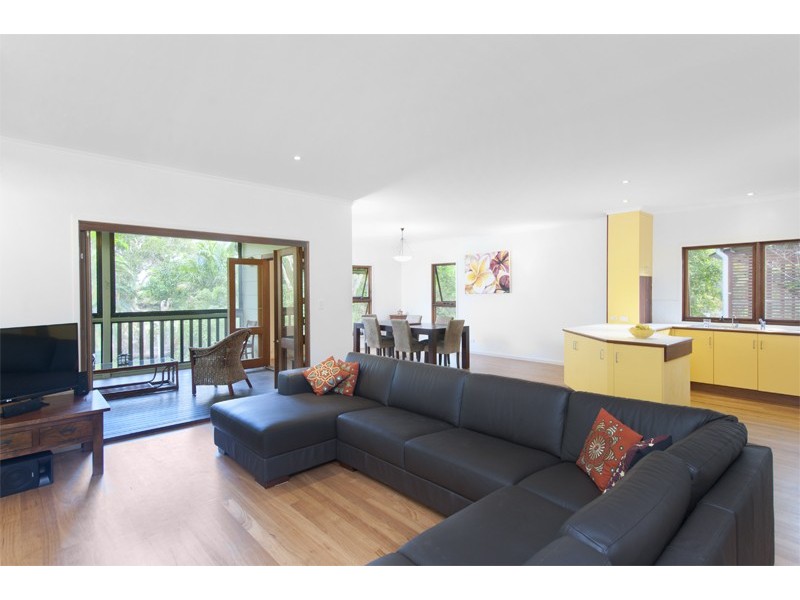 35 NORTH HEAD ROAD, New Brighton NSW 2483