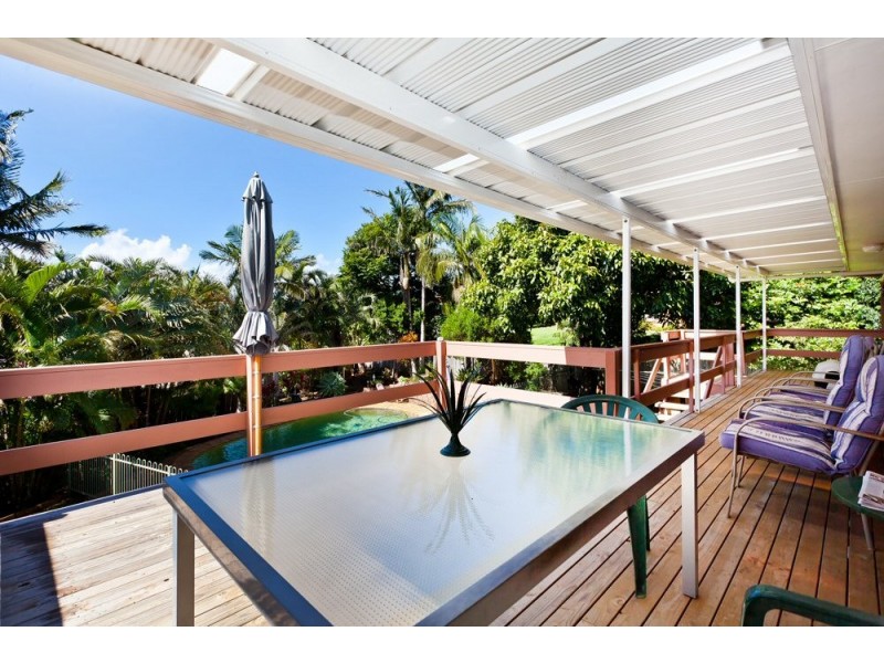 20 Wirruna Avenue, Ocean Shores NSW 2483