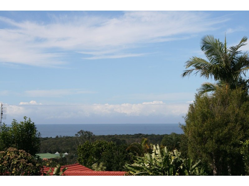 36 Warrambool Road, Ocean Shores NSW 2483