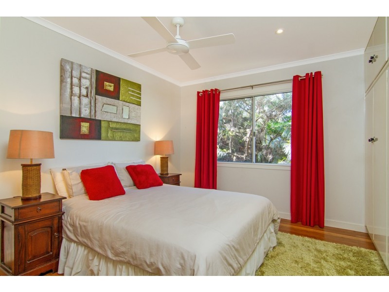 10 Gloria Street, South Golden Beach NSW 2483