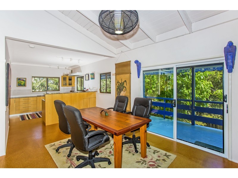 27 The Esplanade, New Brighton NSW 2483