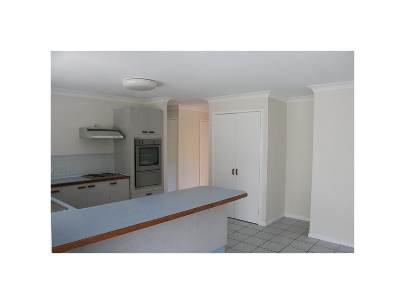 22 Larelar Court, Ocean Shores NSW 2483