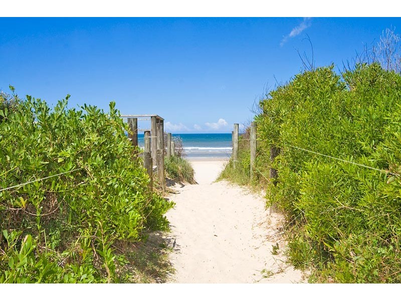 10 Pacific Esplanade, South Golden Beach NSW 2483
