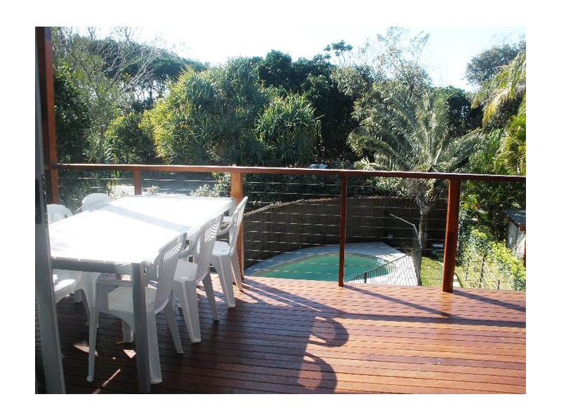 10 Pacific Esplanade, South Golden Beach NSW 2483