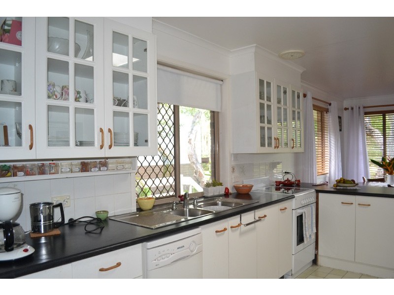 15 Gloria Street, South Golden Beach NSW 2483