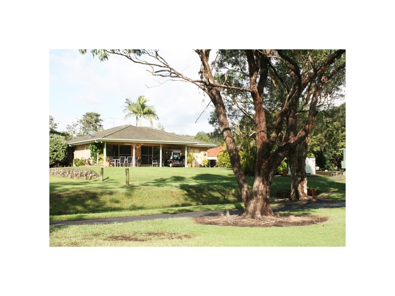 10 Kiah Close, Ocean Shores NSW 2483