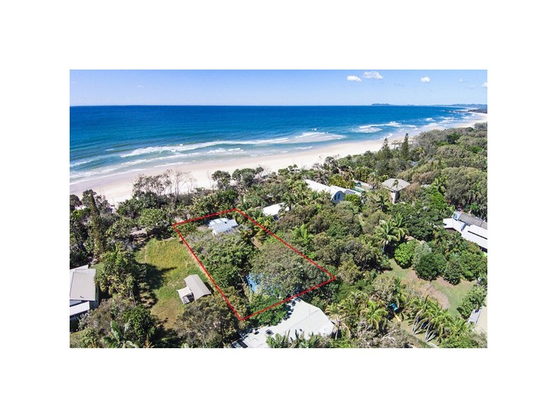 9 The Esplanade, New Brighton NSW 2483