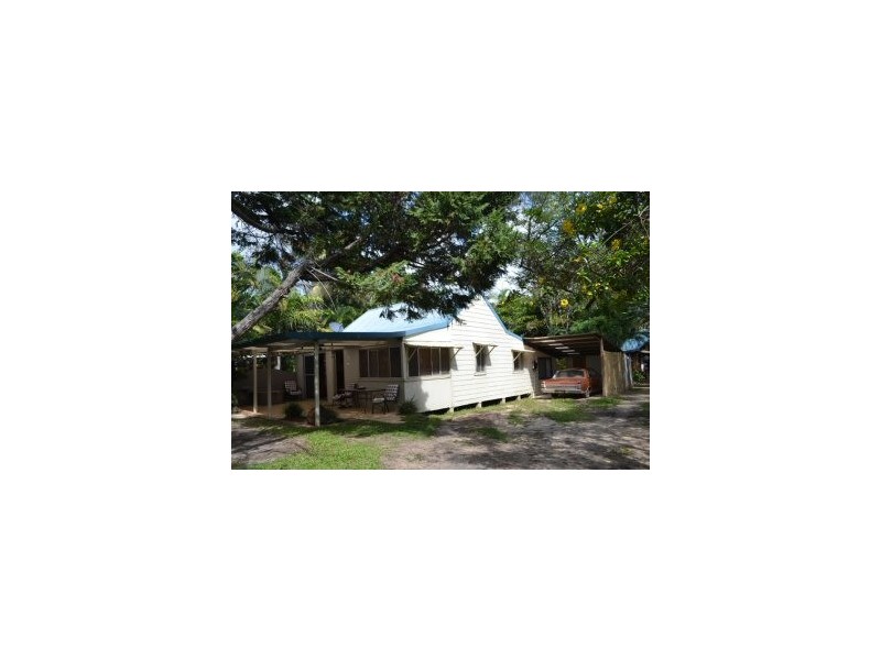 9 The Esplanade, New Brighton NSW 2483