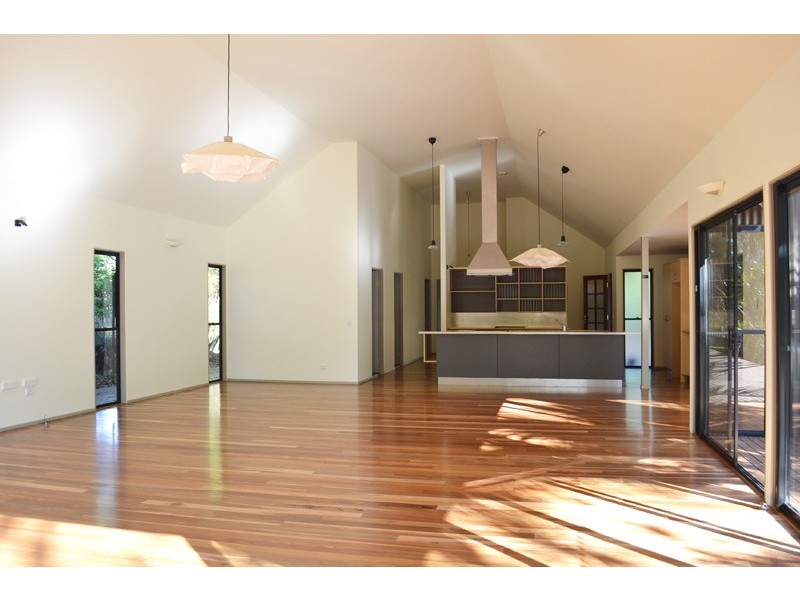 25 Hardy Avenue, Ocean Shores NSW 2483