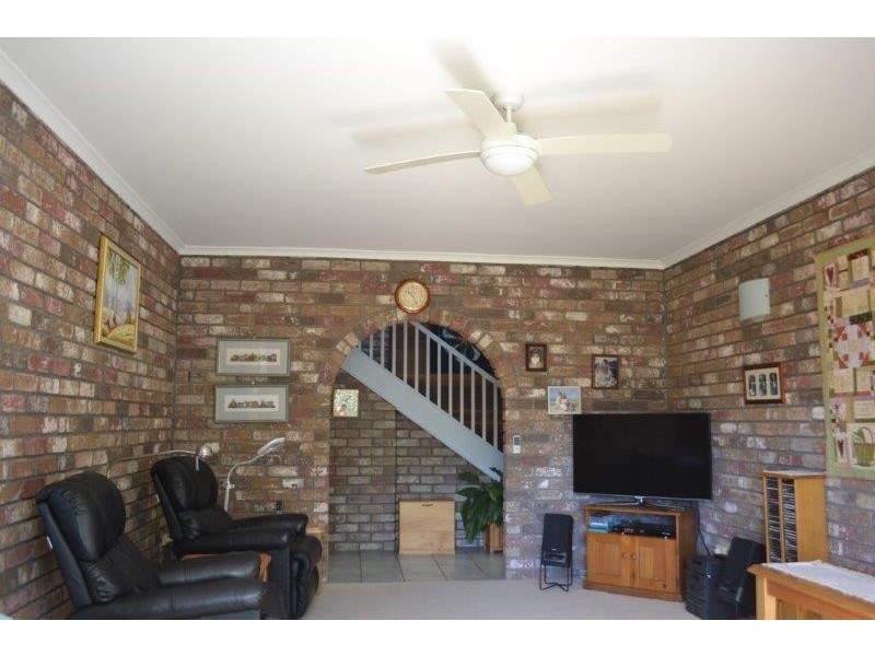 11 Yungarup Place, Ocean Shores NSW 2483