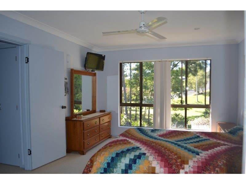 11 Yungarup Place, Ocean Shores NSW 2483