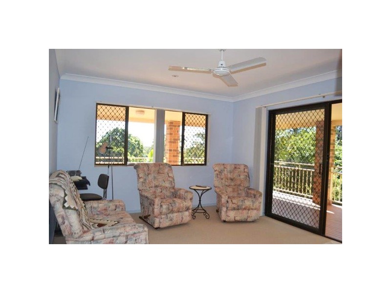 11 Yungarup Place, Ocean Shores NSW 2483