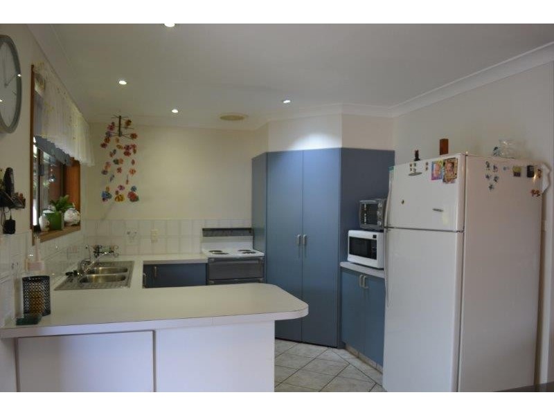 61 Rajah Road, Ocean Shores NSW 2483