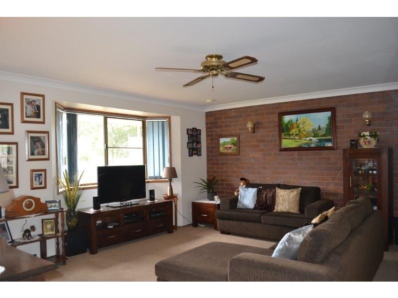 61 Rajah Road, Ocean Shores NSW 2483