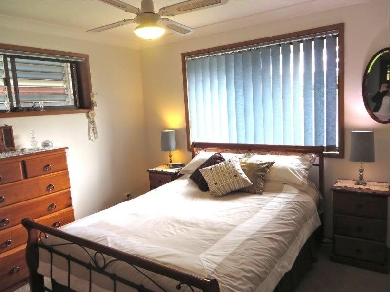61 Rajah Road, Ocean Shores NSW 2483