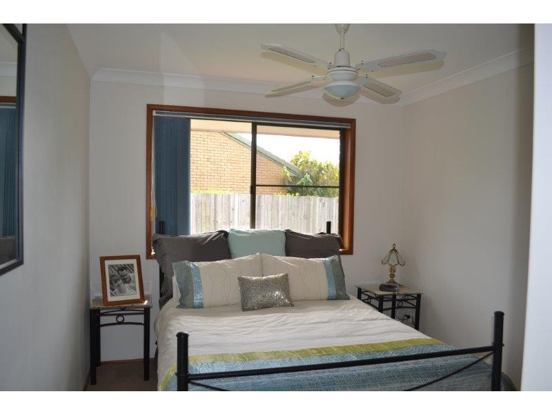 61 Rajah Road, Ocean Shores NSW 2483