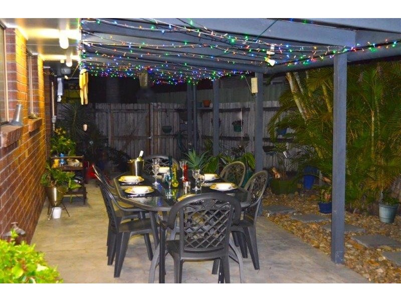 61 Rajah Road, Ocean Shores NSW 2483