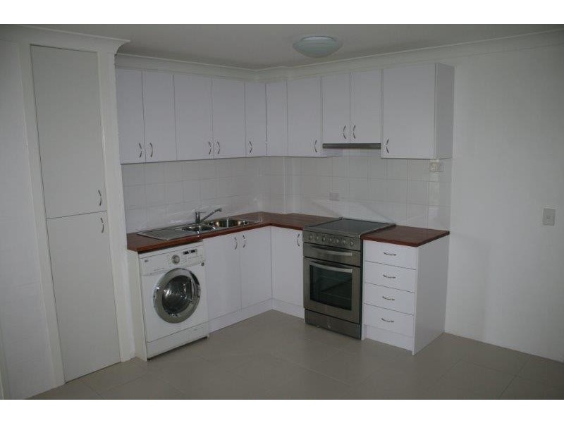 17/2 Rajah Road, Ocean Shores NSW 2483