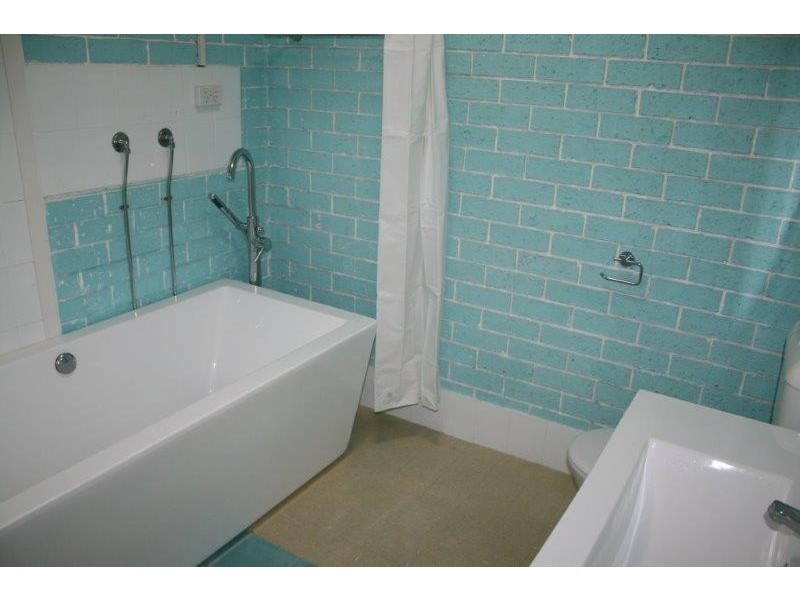 17/2 Rajah Road, Ocean Shores NSW 2483