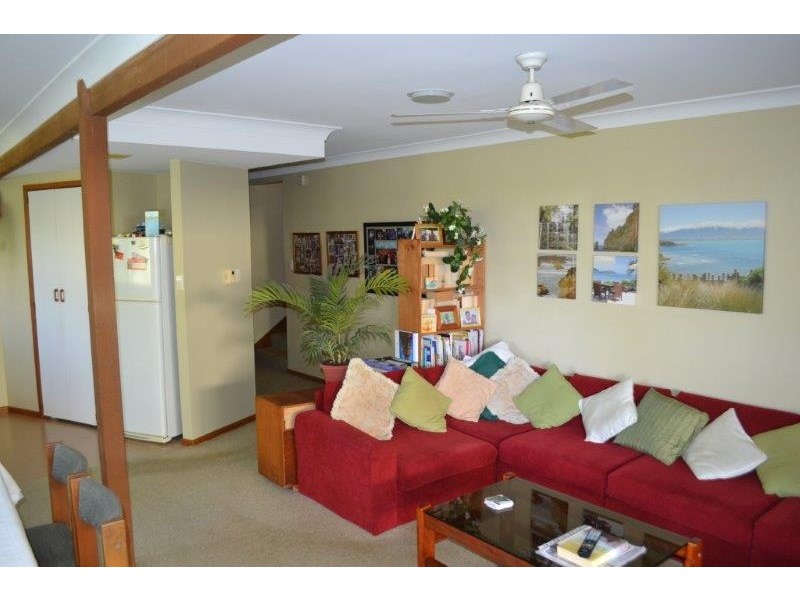 9 Murumba Close, Ocean Shores NSW 2483