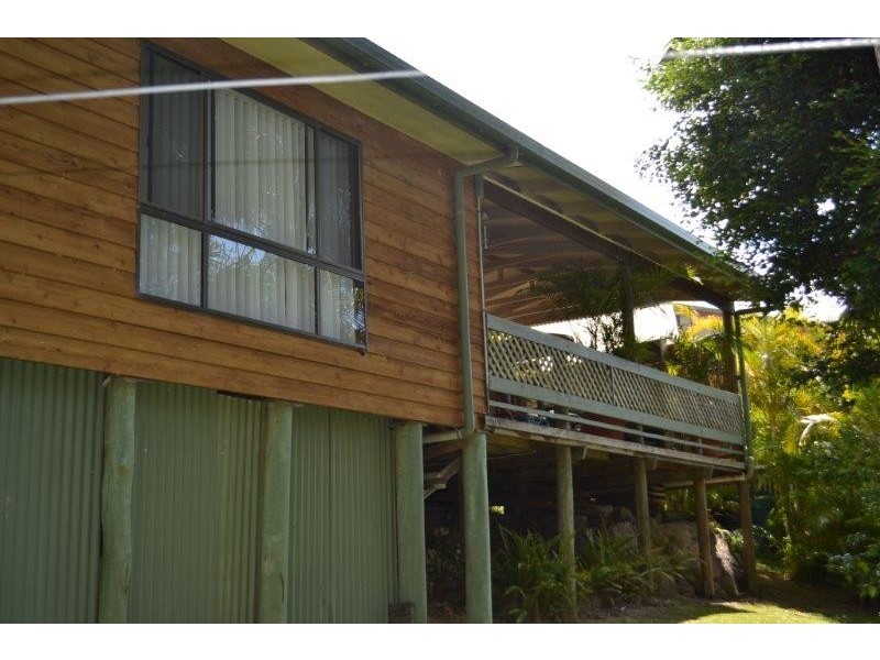 9 Murumba Close, Ocean Shores NSW 2483