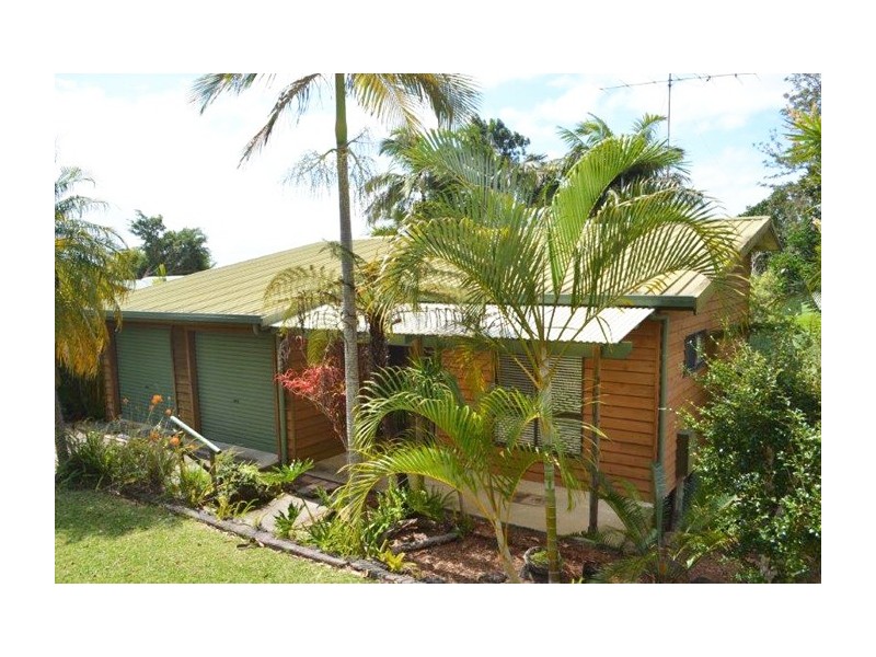 9 Murumba Close, Ocean Shores NSW 2483