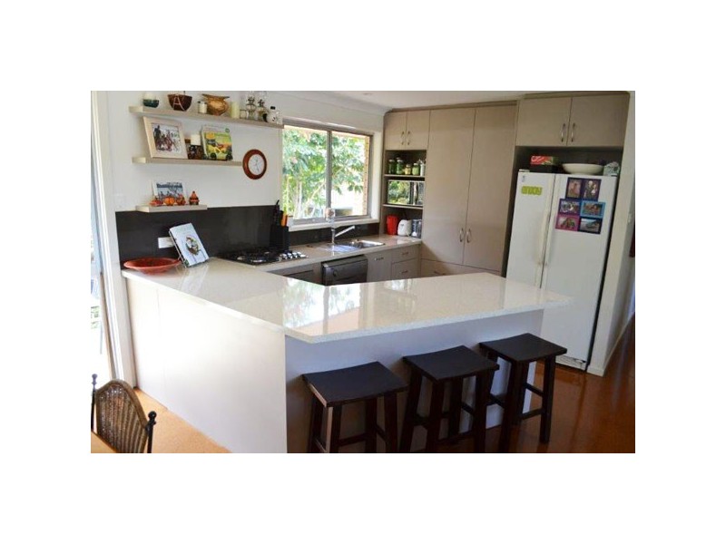 1 Bian Court, Ocean Shores NSW 2483