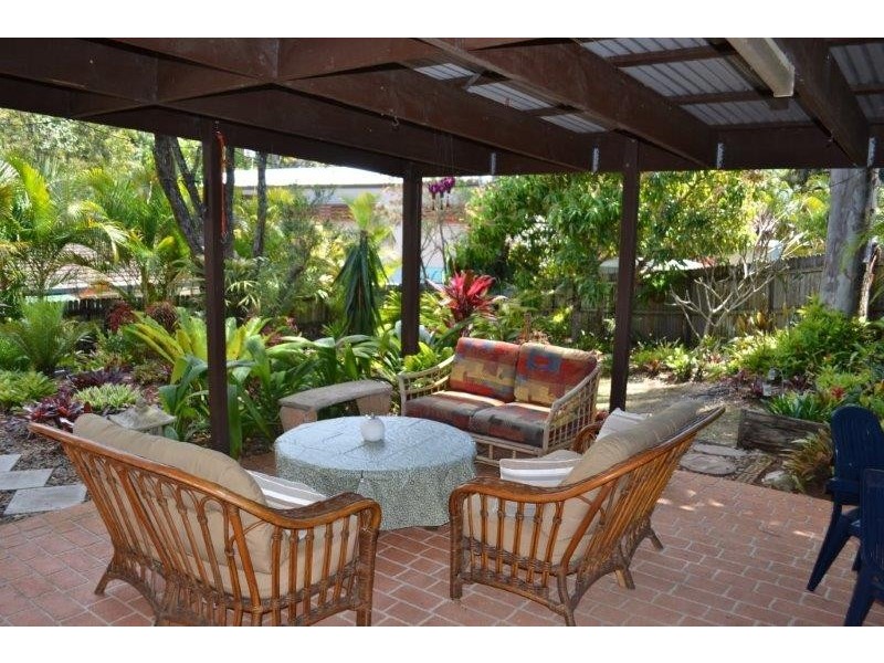 1 Bian Court, Ocean Shores NSW 2483