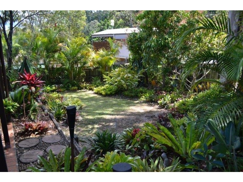 1 Bian Court, Ocean Shores NSW 2483