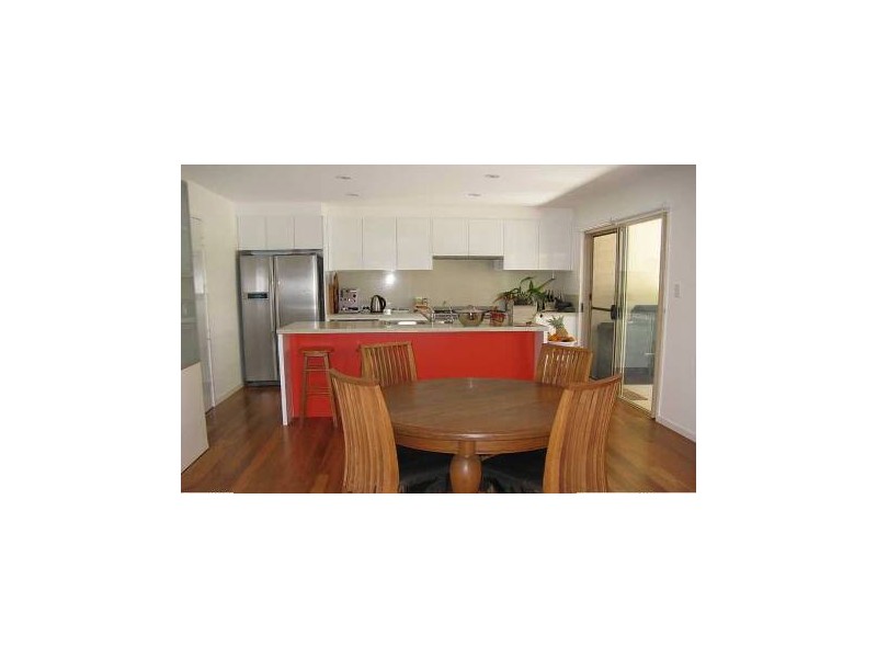 4/4 Halyard Court, Ocean Shores NSW 2483