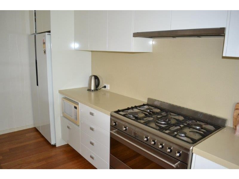4/4 Halyard Court, Ocean Shores NSW 2483