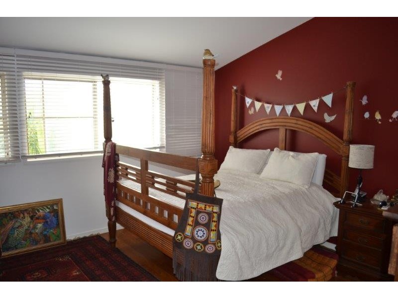 4/4 Halyard Court, Ocean Shores NSW 2483