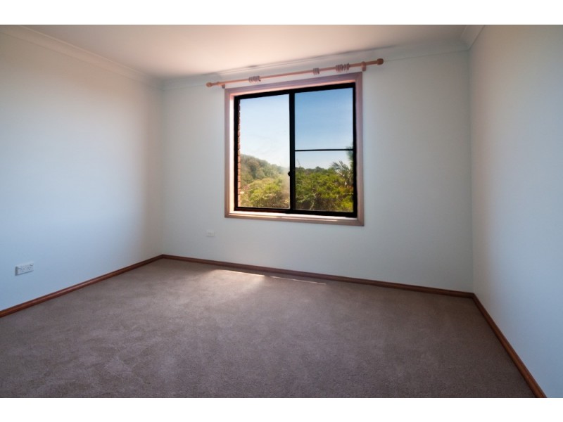 42 Yamble Drive, Ocean Shores NSW 2483