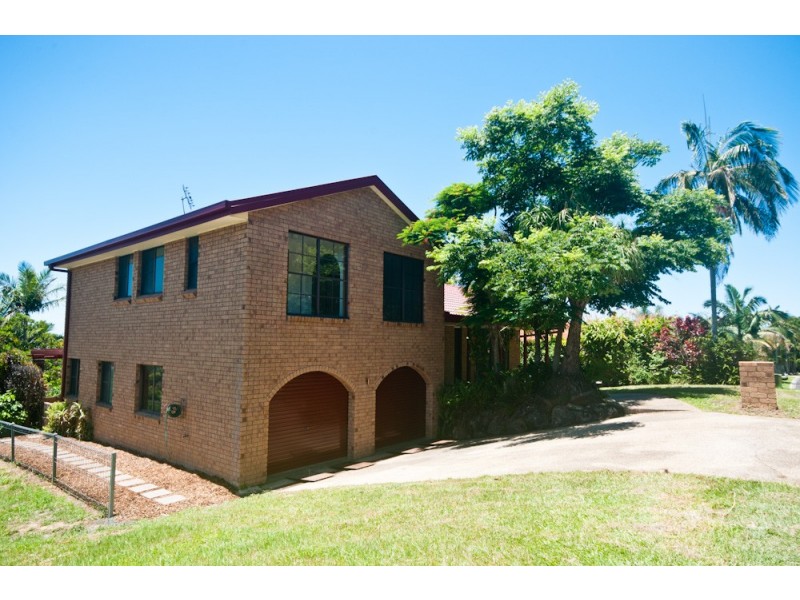 42 Yamble Drive, Ocean Shores NSW 2483