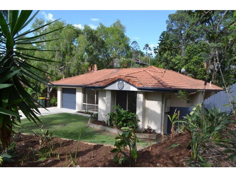 81 Rajah Road, Ocean Shores NSW 2483