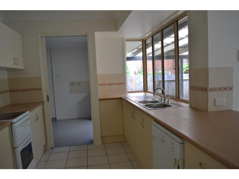 81 Rajah Road, Ocean Shores NSW 2483